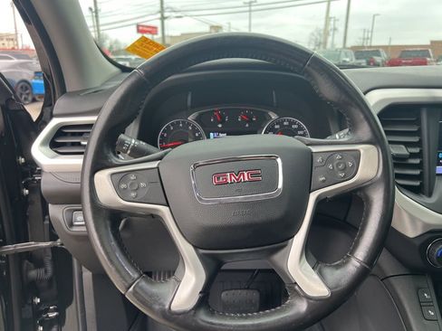 Used 2019 GMC Acadia SLT w/ Black Edition image 13