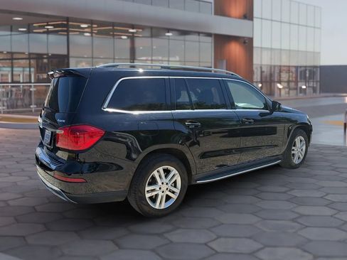 Used 2014 Mercedes-Benz GL 450 4MATIC image 13