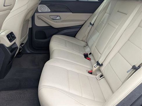 Used 2020 Mercedes-Benz GLE 350 image 18