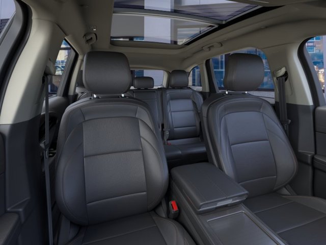 New 2026 Lincoln Nautilus Premier w/ Equipment Group 102A AWD/4WD image 12
