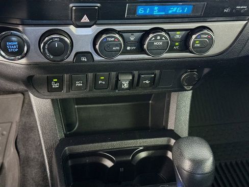 Used 2023 Toyota Tacoma SR5 AWD/4WD image 19