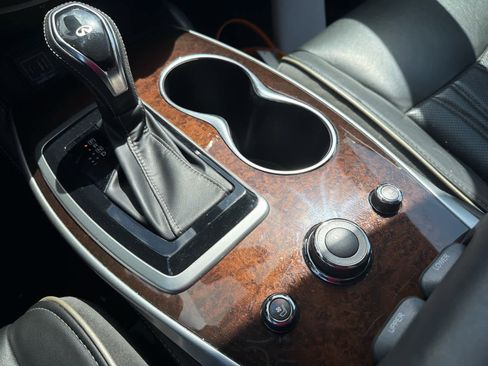 Used 2020 INFINITI QX60 Luxe w/ Sensory Package image 16