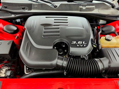 Used 2019 Dodge Challenger SXT w/ Blacktop Package image 24