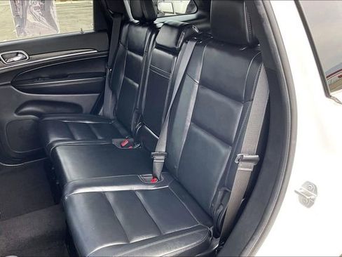 Used 2018 Jeep Grand Cherokee Limited image 25