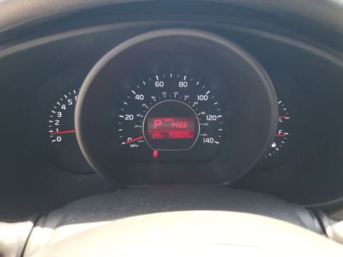 Used 2017 Kia Soul w/ Convenience Package image 18