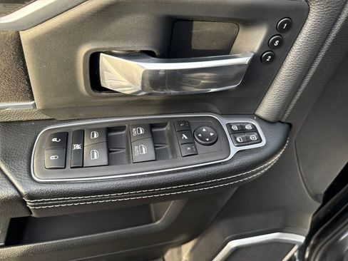 Used 2023 RAM 3500 Laramie image 11