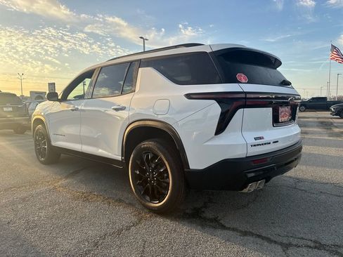 New 2026 Chevrolet Traverse LT w/ Midnight/Sport Edition image 4