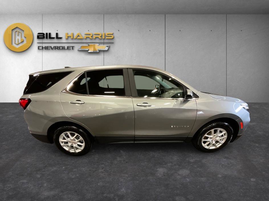 Used 2024 Chevrolet Equinox LT AWD/4WD image 11