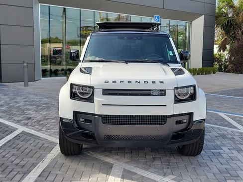 New 2026 Land Rover Defender 110 X-Dynamic SE AWD/4WD image 8