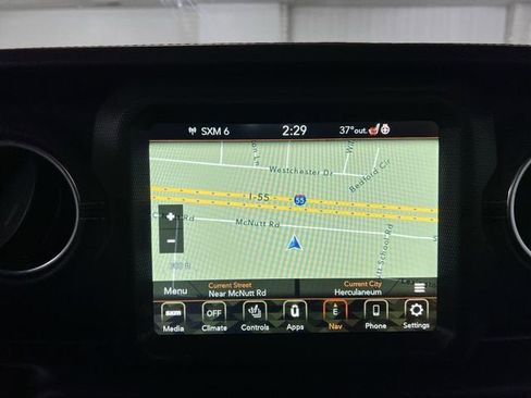 Used 2023 Jeep Wrangler Sahara w/ Cold Weather Group image 14