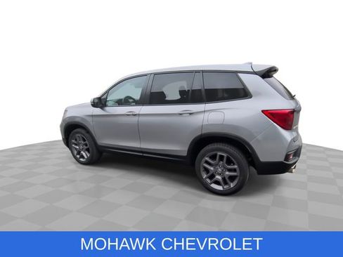 Used 2023 Honda Passport EX-L image 6