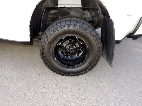 Used 2024 RAM 3500 Laramie w/ Night Edition AWD/4WD image 9