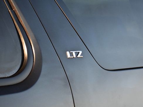 Used 2012 Chevrolet Tahoe LTZ image 10