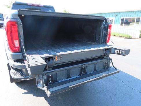 Used 2020 GMC Sierra 3500 Denali image 21
