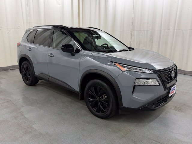 Used 2023 Nissan Rogue SV w/ SV Premium B Package AWD/4WD image 1