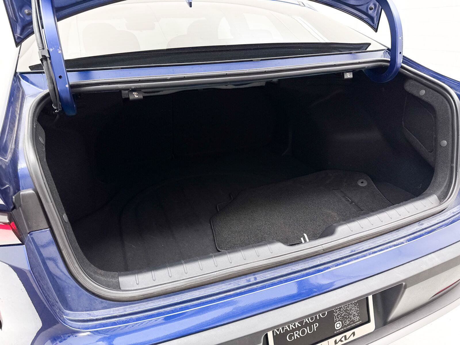 Used 2025 Kia K4 FWD image 30