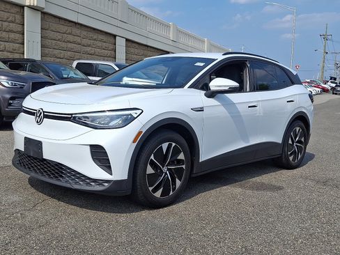 Used 2021 Volkswagen ID.4 Pro image 1