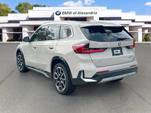 New 2026 BMW X1 xDrive28i w/ Technology Package AWD/4WD image 7
