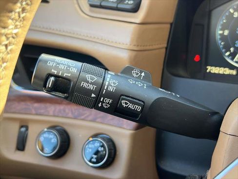 Used 2015 Cadillac Escalade ESV Platinum image 24