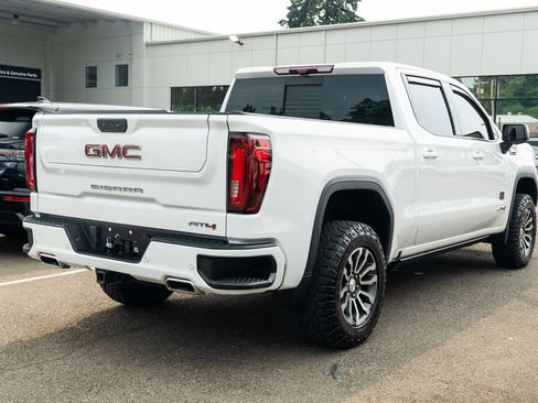 Used 2022 GMC Sierra 1500 AT4 w/ AT4 Premium Package AWD/4WD image 7
