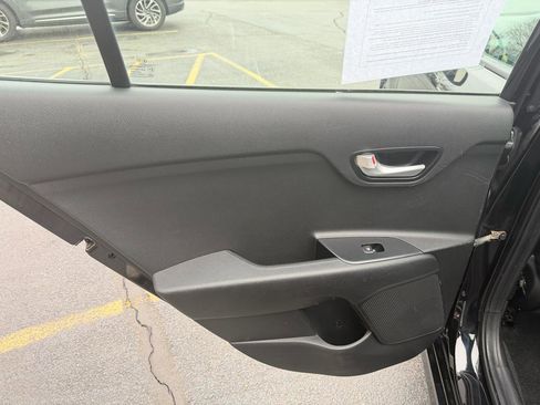 Used 2020 Kia Rio LX image 12