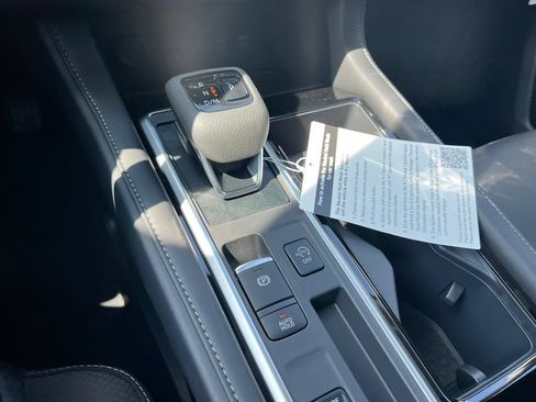 New 2026 Nissan Pathfinder SL FWD image 29