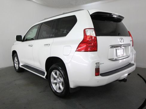 Used 2011 Lexus GX 460 w/ Comfort Plus Pkg AWD/4WD image 7