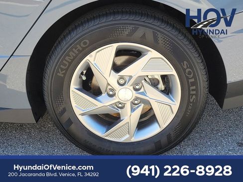 Certified 2025 Hyundai Sonata SE image 16