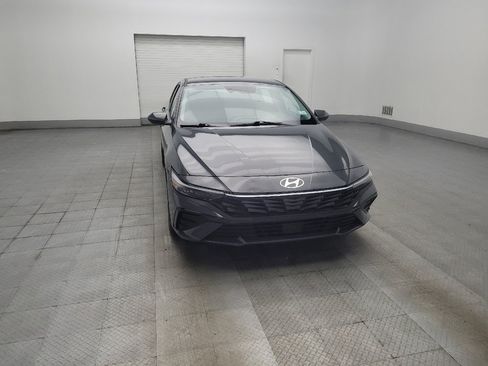 Used 2024 Hyundai Elantra SEL FWD image 14