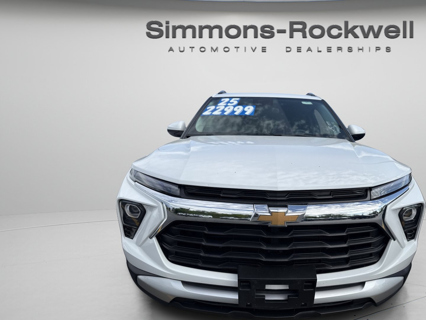 Used 2025 Chevrolet TrailBlazer LT AWD/4WD image 12