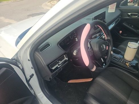 Used 2022 Honda Civic Sport image 29