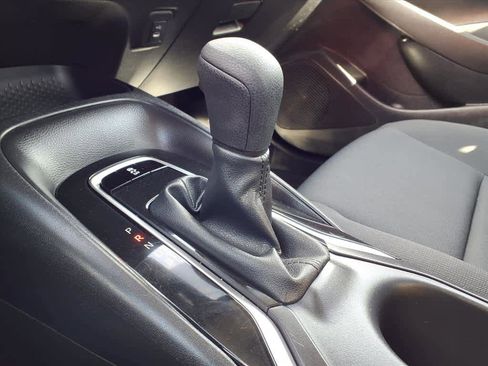 Certified 2025 Toyota Corolla LE image 14