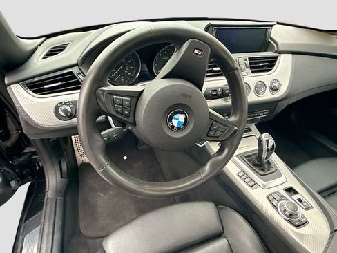 Used 2016 BMW Z4 sDrive35i image 13