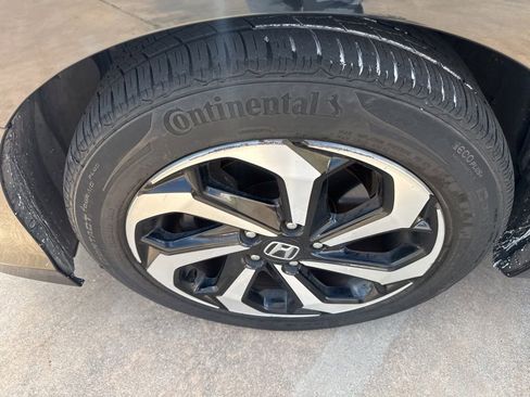 Used 2017 Honda Accord EX-L image 30