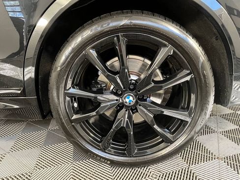 Certified 2025 BMW X7 xDrive40i w/ Executive Package AWD/4WD image 14
