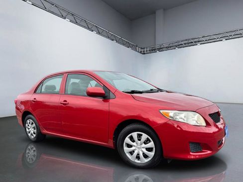 Used 2010 Toyota Corolla LE image 18
