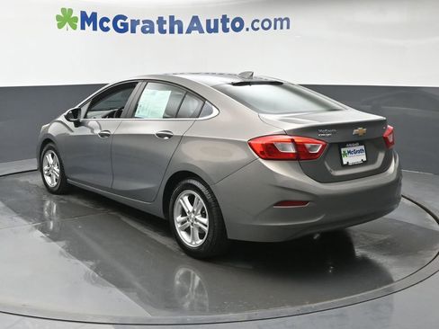 Used 2018 Chevrolet Cruze LT FWD image 21