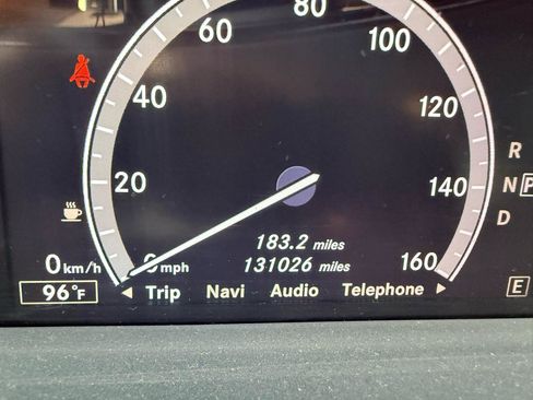 Used 2011 Mercedes-Benz S 550 4MATIC image 18
