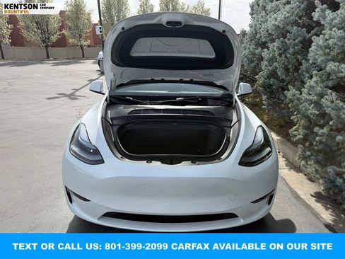 Used 2025 Tesla Model Y Long Range image 35