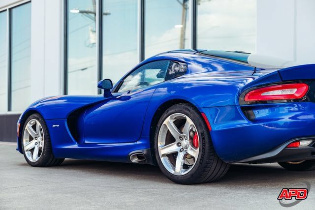 Used 2013 SRT Viper GTS w/ GTS Laguna Interior Pkg RWD image 60