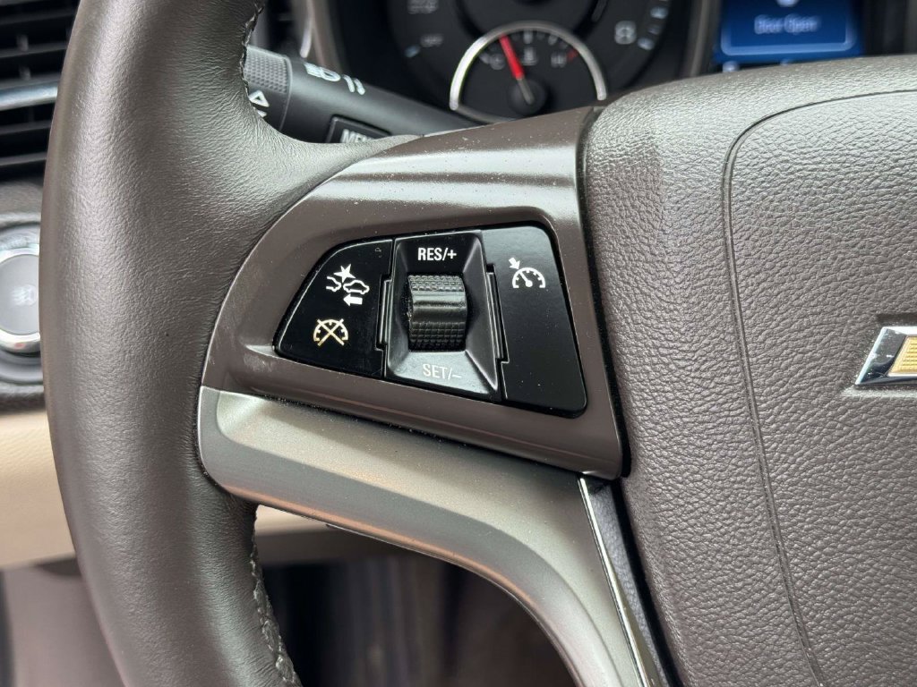 Used 2014 Chevrolet Malibu LTZ FWD image 12