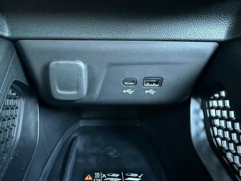 Used 2025 Chevrolet TrailBlazer ACTIV w/ Convenience Package image 31