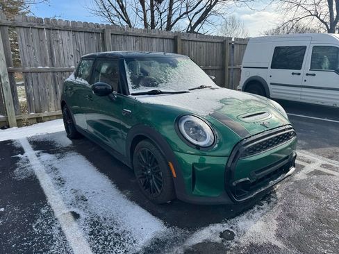 Used 2023 MINI Cooper S w/ Signature Upholstery Package image 1