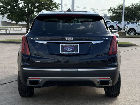 Used 2021 Cadillac XT5 Premium Luxury AWD/4WD image 6