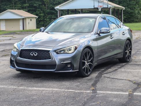 Used 2018 INFINITI Q50 Sport AWD/4WD image 4