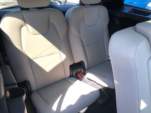 New 2026 Volvo XC90 B6 Plus w/ Protection Package Premier image 38