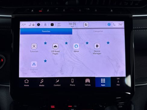 New 2025 Jeep Grand Cherokee Limited image 18