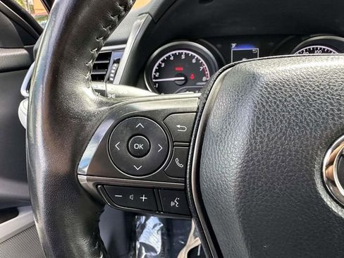 Used 2023 Toyota Camry SE image 30