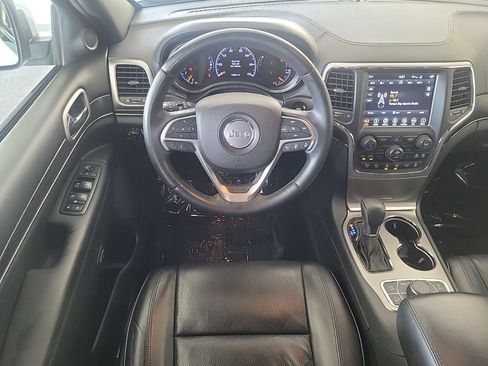 Used 2018 Jeep Grand Cherokee High Altitude AWD/4WD image 15
