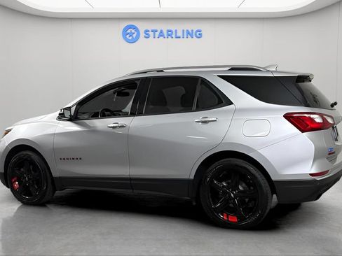 Used 2020 Chevrolet Equinox Premier w/ Premier Redline Edition FWD image 4